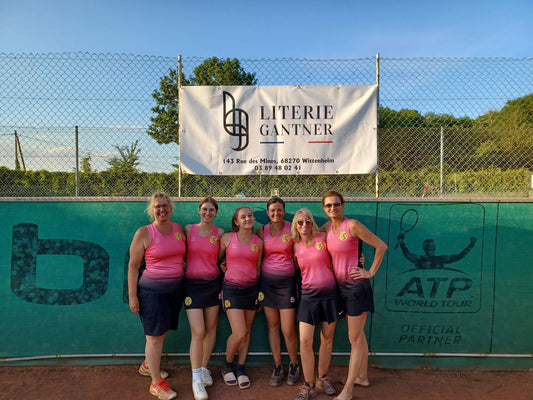 Des tenues pour le club de tennis de Staffelfelden.